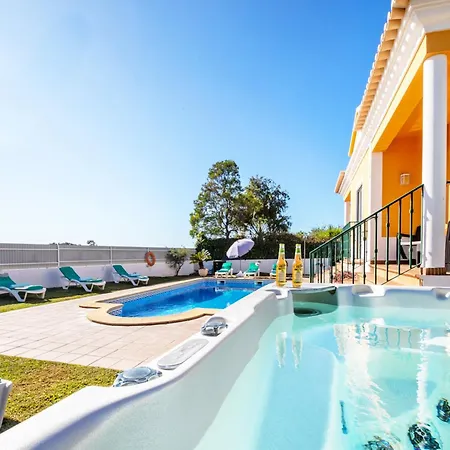 Villa In Olhos De Agua With Private Pool Villa *
